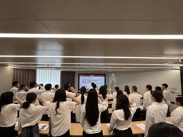 誠(chéng)信為基，專業(yè)為本—四川中砝開(kāi)展誠(chéng)信宣誓活動(dòng)